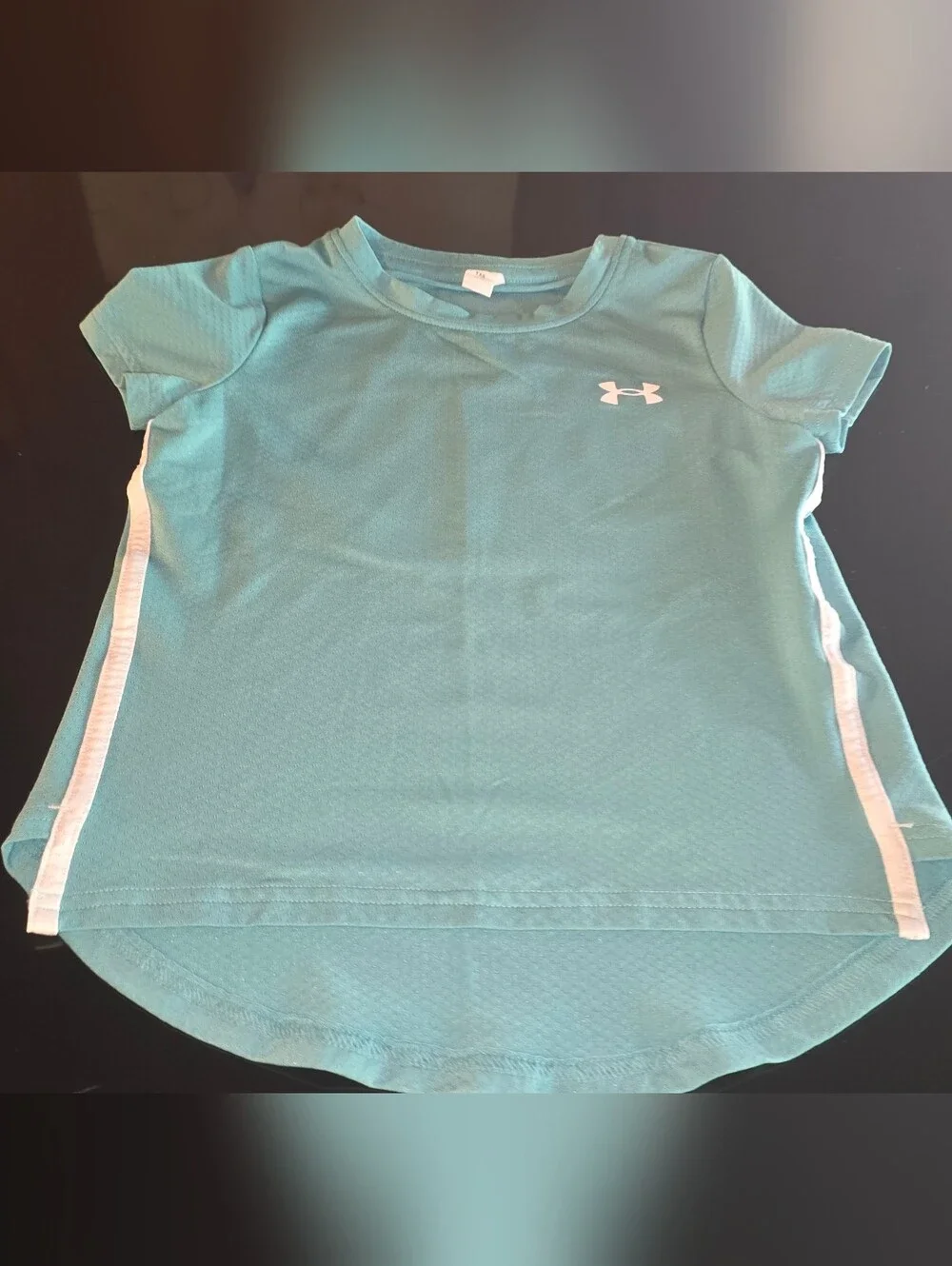 Under Armour Girls Short-Sleeve Performance Tee in Aqua XS